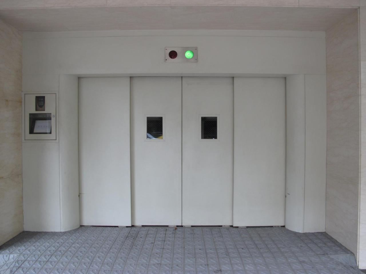 ホテル ロイヤルビズ タイペイ 台北市 エクステリア 写真
